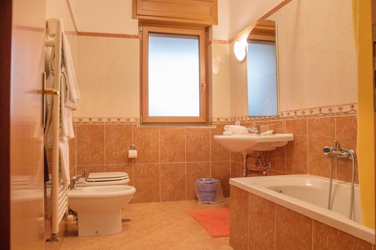 Ruggiero Park Hotel Vallo della Lucania Ngoại thất bức ảnh
