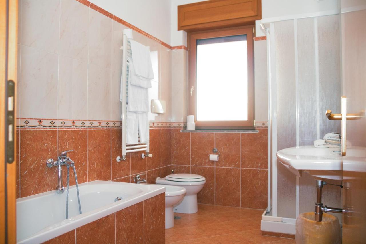 Ruggiero Park Hotel Vallo della Lucania Ngoại thất bức ảnh